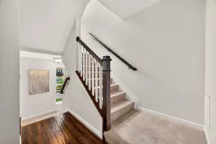 611 Diamondback Dr, Gaithersburg, MD 20878 - Photo 23