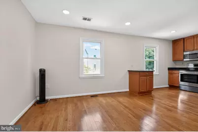 220 Pender, Rockville, MD 20850 - Photo 23