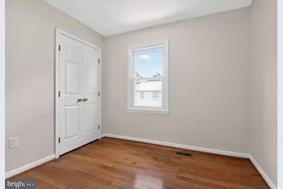 220 Pender, Rockville, MD 20850 - Photo 17