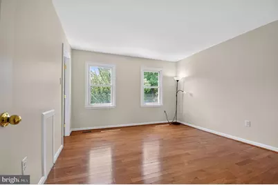 220 Pender, Rockville, MD 20850 - Photo 27