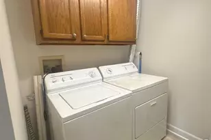 18001 Chalet Dr, Germantown, MD 20874 - Photo 21