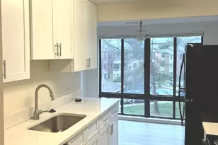 18001 Chalet Dr, Germantown, MD 20874 - Photo 7