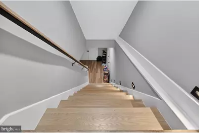 7121 W Greenvale Parkway, Chevy Chase, MD 20815 - Photo 37