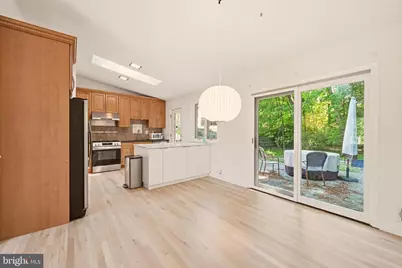 8400 Thornden Terrace, Bethesda, MD 20817 - Photo 5