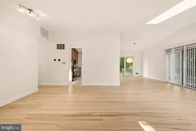8400 Thornden Terrace, Bethesda, MD 20817 - Photo 17