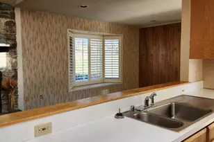 8410 Hawkins Creamery Rd, Gaithersburg, MD 20882 - Photo 11