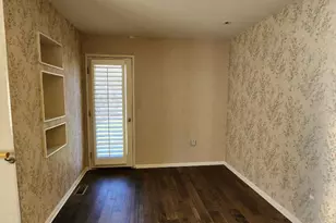 8410 Hawkins Creamery Rd, Gaithersburg, MD 20882 - Photo 21