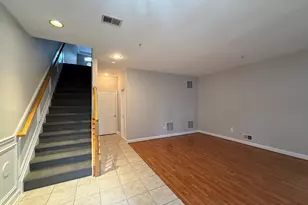 1127 Gaither Rd, Rockville, MD 20850 - Photo 3