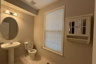 1127 Gaither Rd, Rockville, MD 20850 - Photo 9