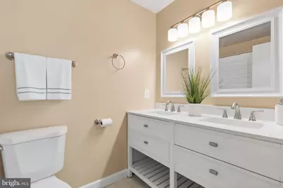 3810 Angelton Court, Burtonsville, MD 20866 - Photo 19