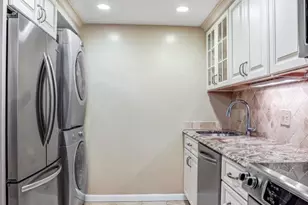 4601 Park Ave, Chevy Chase, MD 20815 - Photo 11