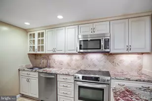 4601 Park Ave, Chevy Chase, MD 20815 - Photo 13
