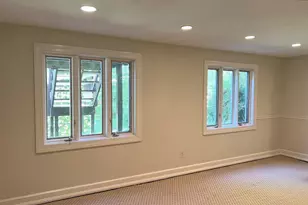 6907 Wilson Ln, Bethesda, MD 20817 - Photo 35