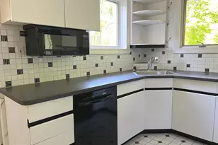 6907 Wilson Ln, Bethesda, MD 20817 - Photo 5