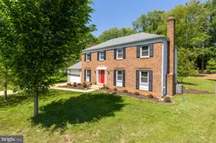 14813 Clavel St, Rockville, MD 20853 - Photo 3