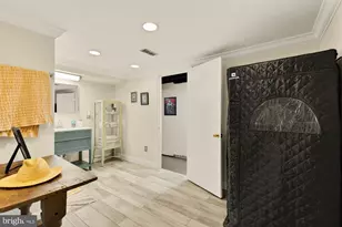 14813 Clavel St, Rockville, MD 20853 - Photo 59