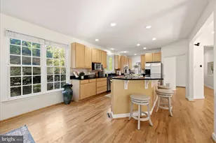 8711 Seven Locks Rd, Bethesda, MD 20817 - Photo 23