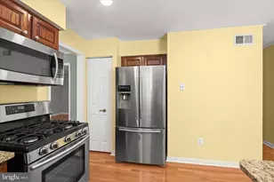 17 Woonsockett Ct, Silver Spring, MD 20905 - Photo 19