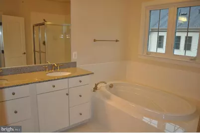 346 White Ash Place, Gaithersburg, MD 20878 - Photo 5