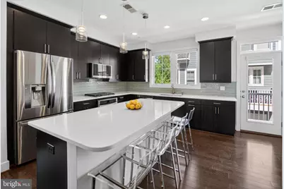 71 Ellsworth Heights Street, Silver Spring, MD 20910 - Photo 9