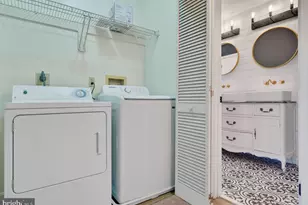 896 Windbrooke Dr, Gaithersburg, MD 20879 - Photo 11
