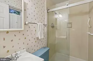 18017 Overwood Dr, Olney, MD 20832 - Photo 23