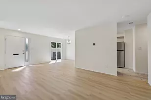 10259 Ridgeline Dr, Gaithersburg, MD 20886 - Photo 13