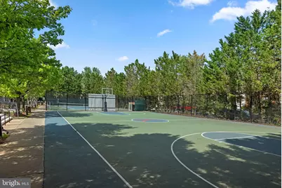 306 Hart Road, Gaithersburg, MD 20878 - Photo 39