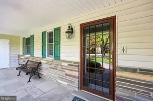 8516 Thornden Terrace, Bethesda, MD 20817 - Photo 5