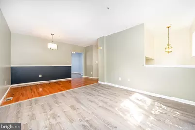 12121 Amber Ridge Circle, Germantown, MD 20876 - Photo 7