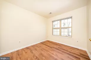 12121 Amber Ridge Cir, Germantown, MD 20876 - Photo 17