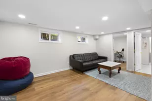 10301 Crestmoor Dr, Silver Spring, MD 20901 - Photo 35