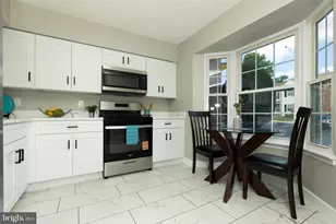 12602 Black Saddle Ln, Germantown, MD 20874 - Photo 3