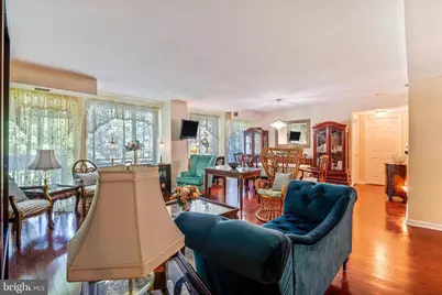 5450 Whitley Park Terrace #301, Bethesda, MD 20814 - Photo 11