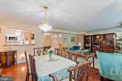 5450 Whitley Park Terrace #301, Bethesda, MD 20814 - Photo 15