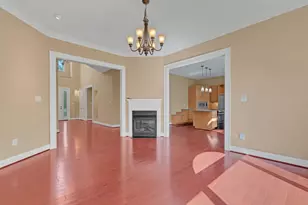 7607 Newmarket Dr, Bethesda, MD 20817 - Photo 11