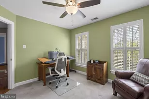 7805 Heritage Farm Dr, Gaithersburg, MD 20886 - Photo 45