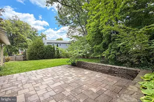 9715 De Paul Dr, Bethesda, MD 20817 - Photo 81