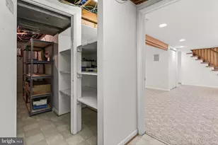 9715 De Paul Dr, Bethesda, MD 20817 - Photo 71