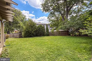 9715 De Paul Dr, Bethesda, MD 20817 - Photo 77