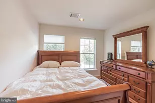 13775 Lambertina Pl, Rockville, MD 20850 - Photo 17