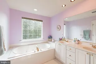 13775 Lambertina Pl, Rockville, MD 20850 - Photo 15
