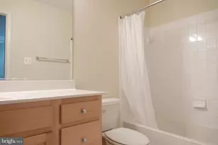 1112 Pleasant Dr, Rockville, MD 20850 - Photo 21