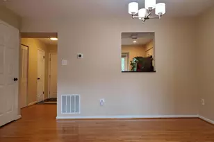 14920 Forest Landing Cir, Rockville, MD 20850 - Photo 13