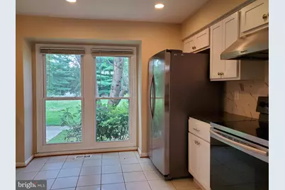 14920 Forest Landing Circle, Rockville, MD 20850 - Photo 19