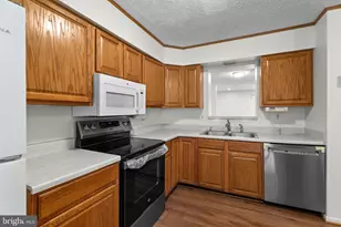 19335 Liberty Heights Ln, Germantown, MD 20874 - Photo 11