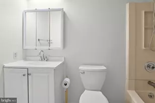 19335 Liberty Heights Ln, Germantown, MD 20874 - Photo 23