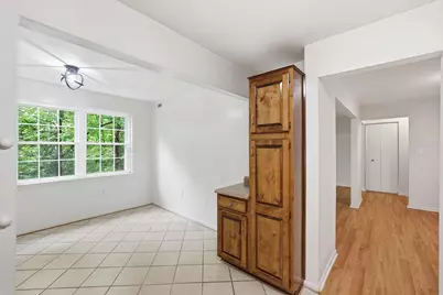 876 College Parkway #201, Rockville, MD 20850 - Photo 13