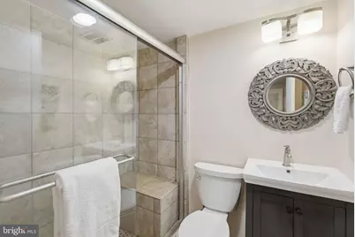 8100 Buckspark Lane E, Potomac, MD 20854 - Photo 27