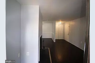 18131 Chalet Drive #301, Germantown, MD 20874 - Photo 17